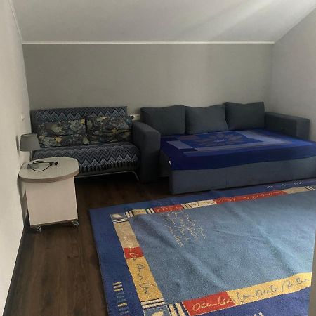 Guest House Olzhycha 45 Б Kiev Dış mekan fotoğraf
